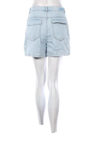 Damen Shorts Camille, Größe M, Farbe Blau, Preis € 23,99