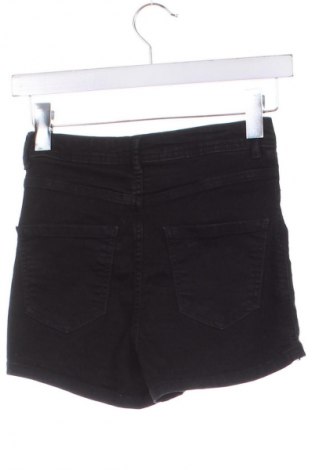 Pantaloni scurți de femei Cropp, Mărime XS, Culoare Negru, Preț 30,41 Lei