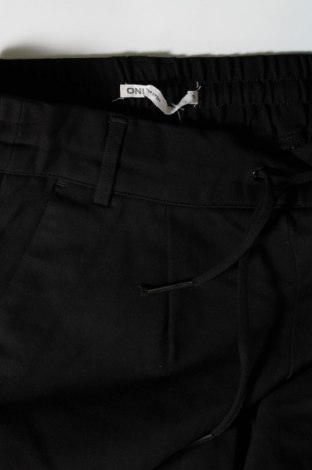 Pantaloni scurți de femei ONLY, Mărime S, Culoare Negru, Preț 46,99 Lei