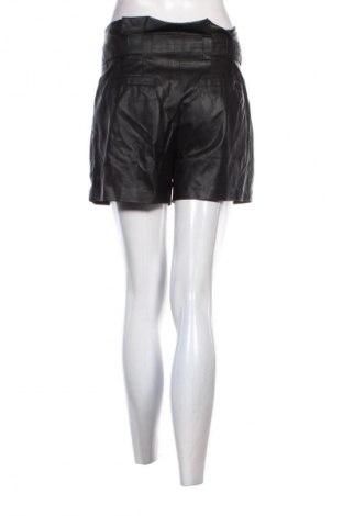 Damen Shorts ONLY, Größe S, Farbe Schwarz, Preis 6,99 €