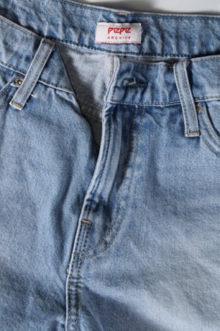 Γυναικείο κοντό παντελόνι Pepe Jeans, Μέγεθος M, Χρώμα Μπλέ, Τιμή 24,55 €