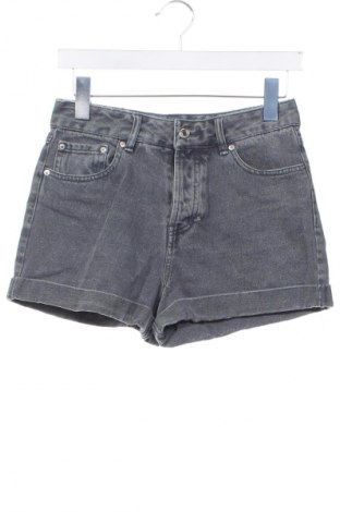 Damen Shorts Pull&Bear, Größe XS, Farbe Grau, Preis 8,99 €