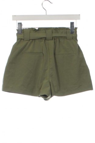 Pantaloni scurți de femei Reserved, Mărime XS, Culoare Verde, Preț 48,47 Lei