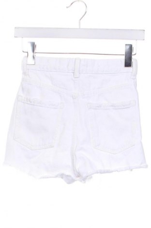 Pantaloni scurți de femei Zara, Mărime XXS, Culoare Alb, Preț 24,99 Lei