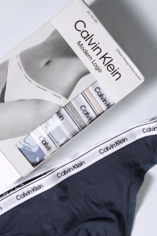 Dámsky komplet  Calvin Klein, Veľkosť XL, Farba Viacfarebná, Cena  43,95 €