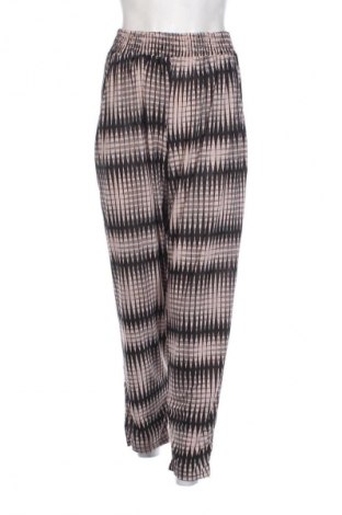 Pantaloni de femei, Mărime M, Culoare Multicolor, Preț 57,99 Lei