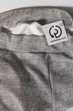 Pantaloni de femei, Mărime M, Culoare Gri, Preț 24,99 Lei