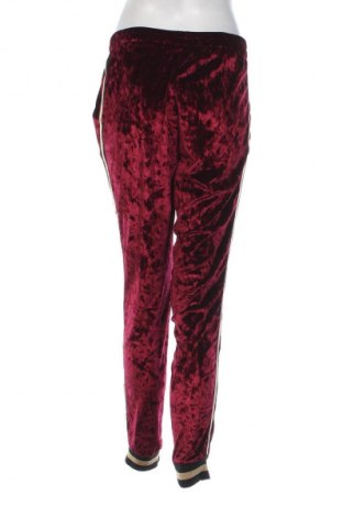 Damenhose, Größe M, Farbe Rot, Preis 32,49 €