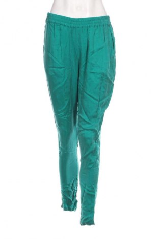 Pantaloni de femei American Vintage, Mărime M, Culoare Verde, Preț 308,99 Lei