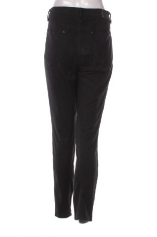 Pantaloni de femei Atelier GARDEUR, Mărime L, Culoare Negru, Preț 33,99 Lei