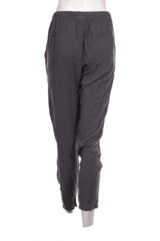 Damenhose B.Young, Größe XL, Farbe Grau, Preis € 9,99