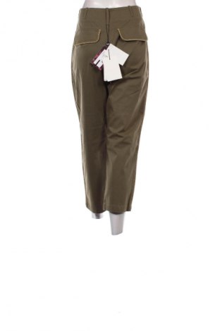 Pantaloni de femei Be Blumarine, Mărime M, Culoare Verde, Preț 470,99 Lei