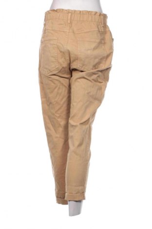 Damenhose Bershka, Größe M, Farbe Beige, Preis 5,49 €