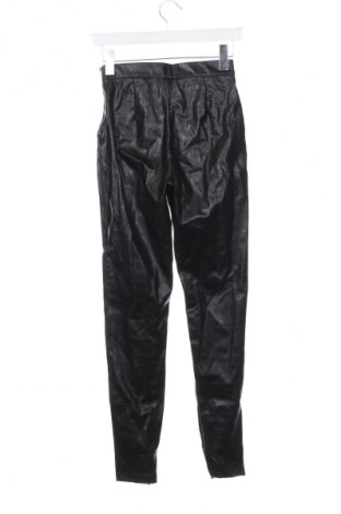 Damenhose Bershka, Größe S, Farbe Schwarz, Preis € 4,99