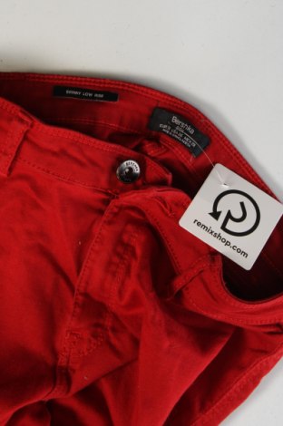 Damenhose Bershka, Größe XS, Farbe Rot, Preis € 6,49