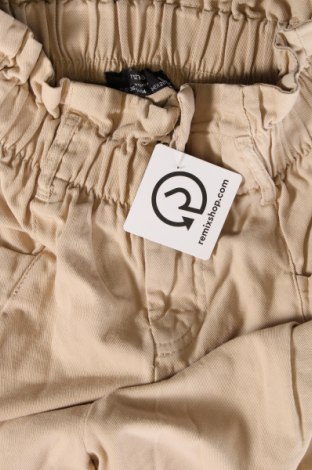 Damenhose Bershka, Größe S, Farbe Beige, Preis 6,49 €