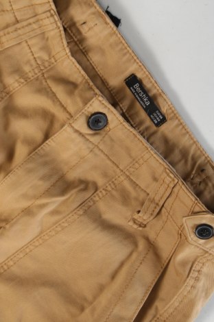 Damenhose Bershka, Größe S, Farbe Beige, Preis 7,49 €