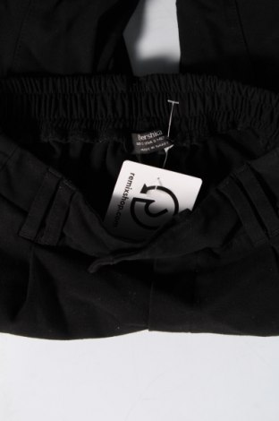 Pantaloni de femei Bershka, Mărime S, Culoare Negru, Preț 38,99 Lei