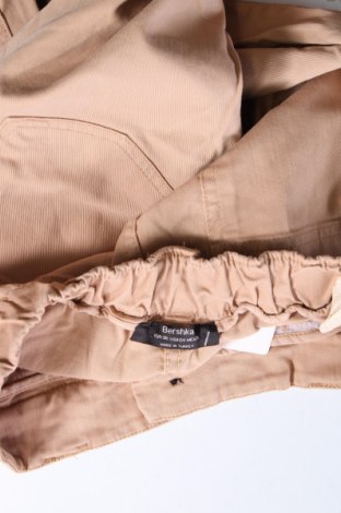 Damenhose Bershka, Größe M, Farbe Beige, Preis € 3,99