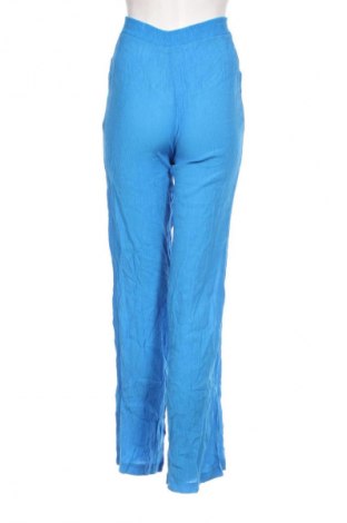 Damenhose Bershka, Größe XS, Farbe Blau, Preis 20,49 €