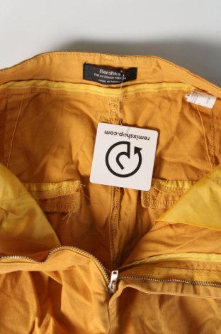 Damenhose Bershka, Größe M, Farbe Orange, Preis 5,99 €