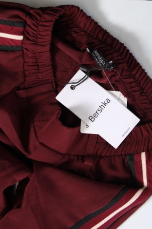 Dámské kalhoty  Bershka, Velikost M, Barva Červená, Cena  225,00 Kč