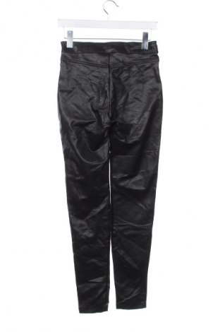 Pantaloni de femei Bershka, Mărime S, Culoare Negru, Preț 28,99 Lei