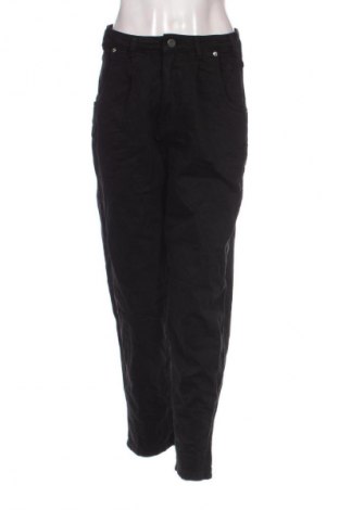 Pantaloni de femei Bershka, Mărime M, Culoare Negru, Preț 38,99 Lei