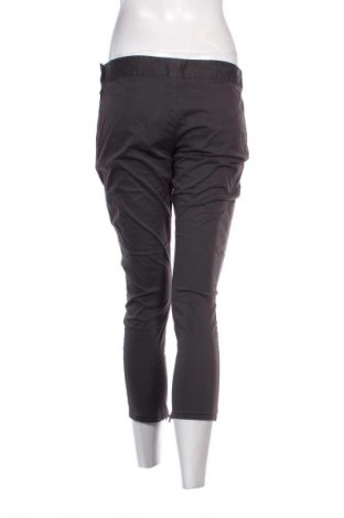 Pantaloni de femei By Malene Birger, Mărime M, Culoare Gri, Preț 180,99 Lei