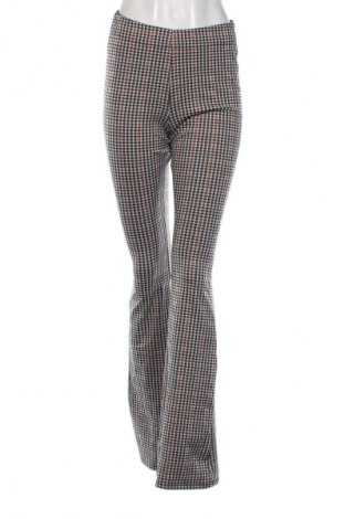 Pantaloni de femei Calzedonia, Mărime M, Culoare Multicolor, Preț 134,99 Lei