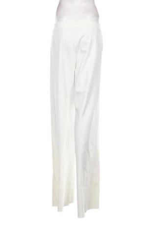 Damenhose Chiara Boni, Größe L, Farbe Weiß, Preis 236,99 €