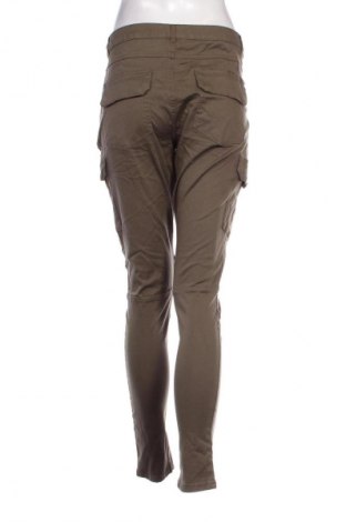 Damenhose Clockhouse, Größe XL, Farbe Grün, Preis € 10,49