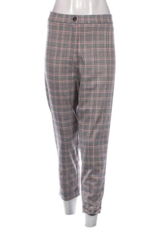 Pantaloni de femei Corte Dei Gonzaga, Mărime M, Culoare Multicolor, Preț 333,99 Lei