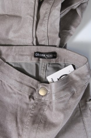 Pantaloni de femei Cropp, Mărime XS, Culoare Gri, Preț 52,99 Lei