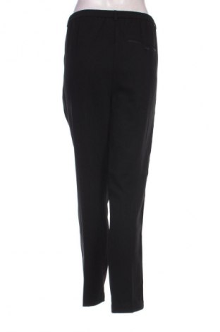 Pantaloni de femei Day Birger Et Mikkelsen, Mărime M, Culoare Negru, Preț 158,99 Lei