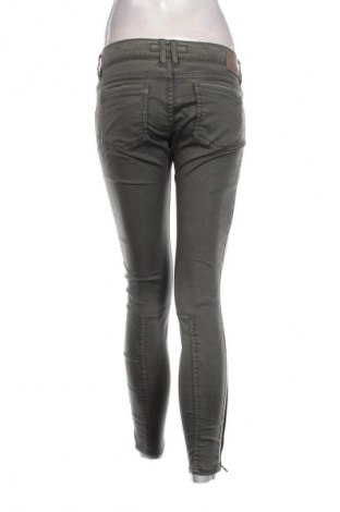 Pantaloni de femei Drykorn for beautiful people, Mărime M, Culoare Gri, Preț 47,99 Lei