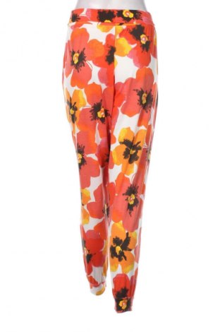 Pantaloni de femei Esmara, Mărime M, Culoare Multicolor, Preț 95,99 Lei