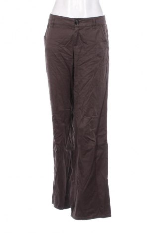 Pantaloni de femei Esprit, Mărime S, Culoare Maro, Preț 134,99 Lei