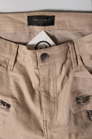 Damenhose Free Quent, Größe L, Farbe Beige, Preis 14,99 €