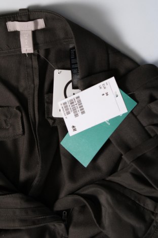 Pantaloni de femei H&M, Mărime S, Culoare Verde, Preț 119,69 Lei