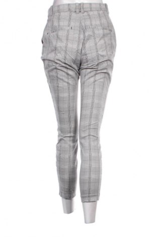 Pantaloni de femei H&M, Mărime M, Culoare Multicolor, Preț 38,99 Lei