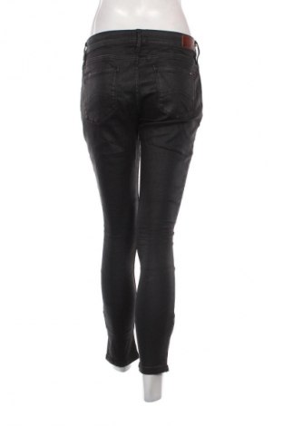 Pantaloni de femei Hilfiger Denim, Mărime L, Culoare Negru, Preț 315,99 Lei