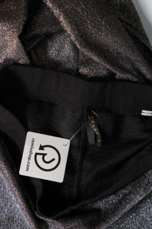 Damenhose Imperial, Größe M, Farbe Silber, Preis € 6,99