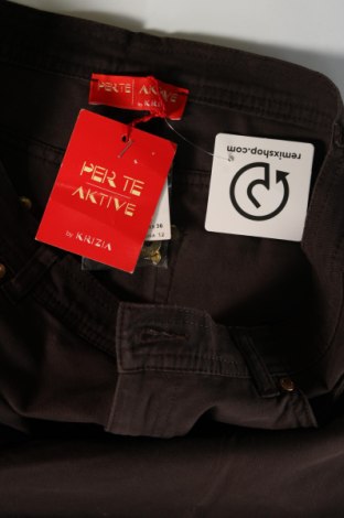 Pantaloni de femei Krizia, Mărime L, Culoare Maro, Preț 1.228,99 Lei