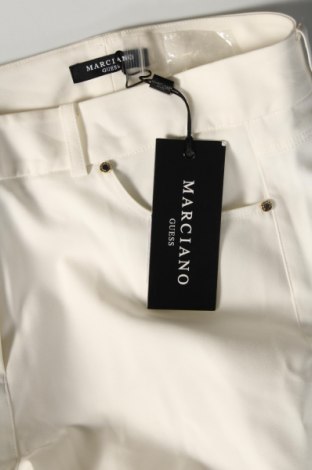 Дамски панталон Marciano by Guess, Размер M, Цвят Бял, Цена 130,99 лв.