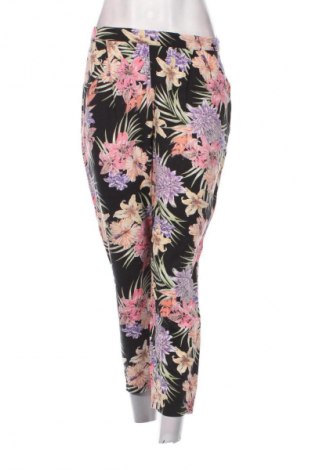 Pantaloni de femei New Look, Mărime L, Culoare Multicolor, Preț 44,99 Lei