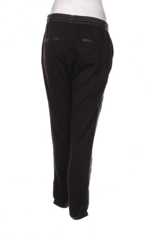 Damenhose ONLY, Größe XS, Farbe Schwarz, Preis 7,99 €