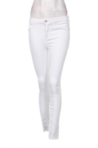 Pantaloni de femei ONLY, Mărime XS, Culoare Alb, Preț 22,99 Lei