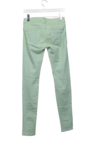 Pantaloni de femei Pull&Bear, Mărime M, Culoare Verde, Preț 38,99 Lei