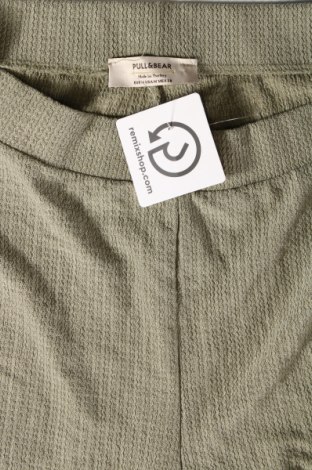 Damenhose Pull&Bear, Größe M, Farbe Grün, Preis € 4,99